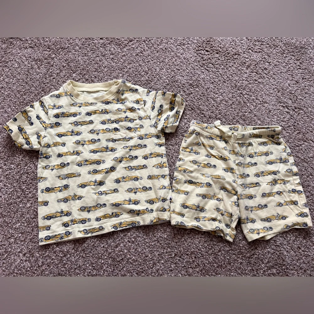 Gap boys yellow race car matching outfit set 4T B1G1 50% off